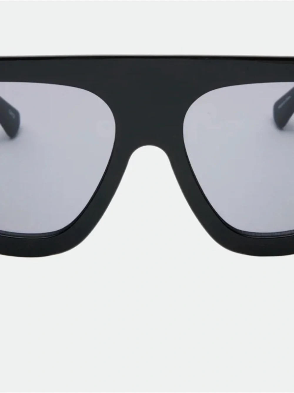 OTRA Black Square Sunglasses for woman